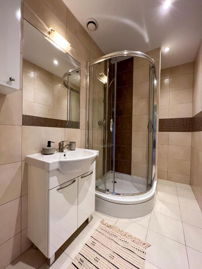 تشيشين Apartamenty Rynek 7 المظهر الخارجي الصورة